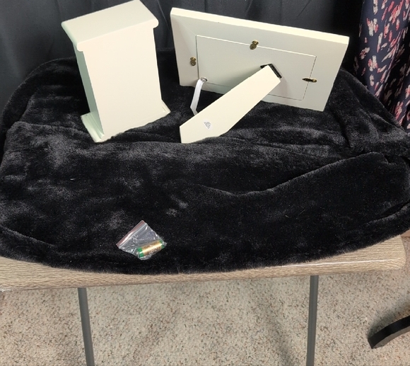 American Greetings Elegant White Clock and Frame Set. Mother's Day Gift Set. New - Picture 5 of 10